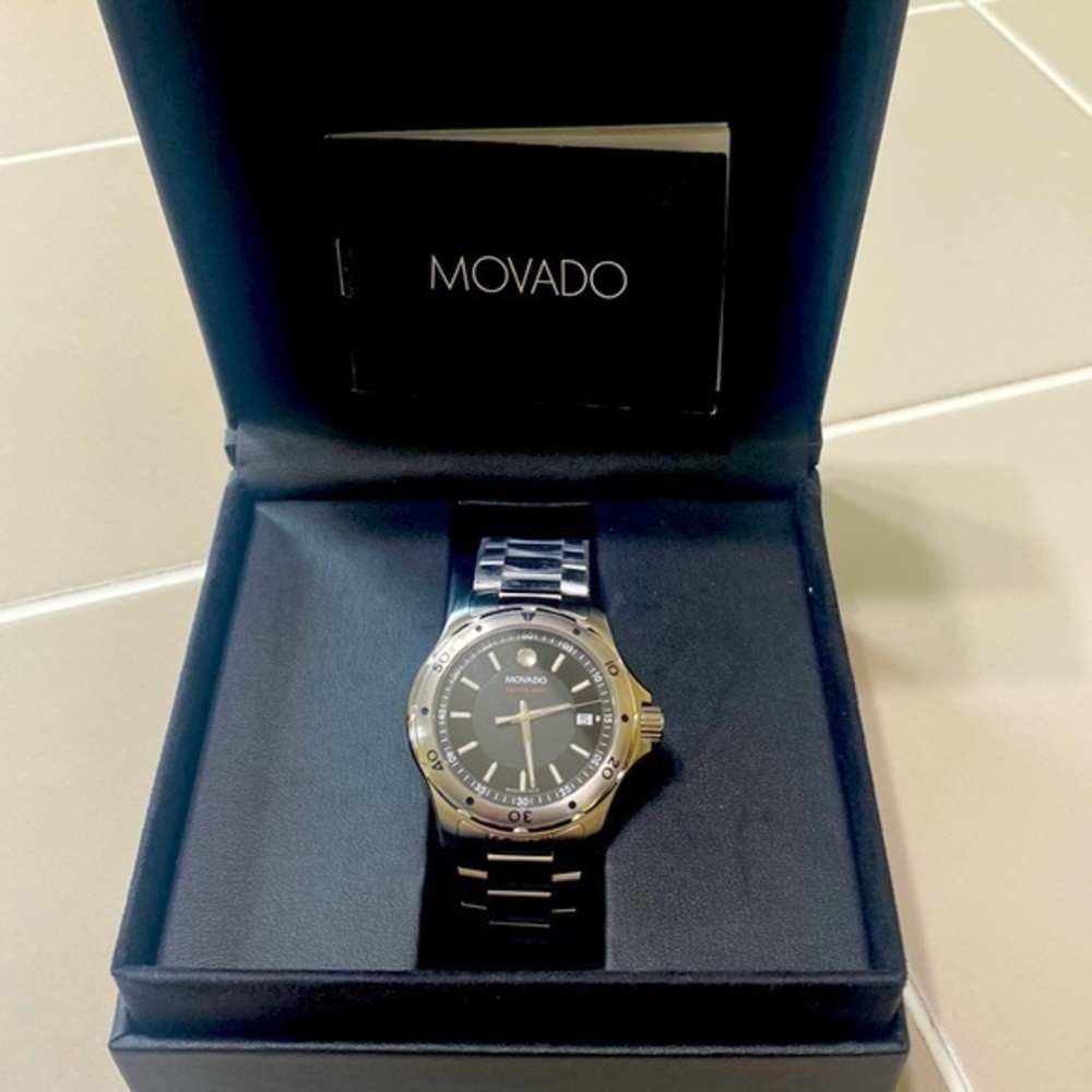 Movado Mens Series 800 Stainless Steel Watch New In Box - Picture 3 of 14